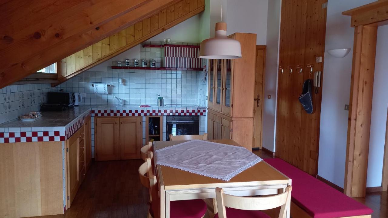 Deliziosa Mansarda Con Vista Dolomiti Apartment San Vito di Cadore Ngoại thất bức ảnh