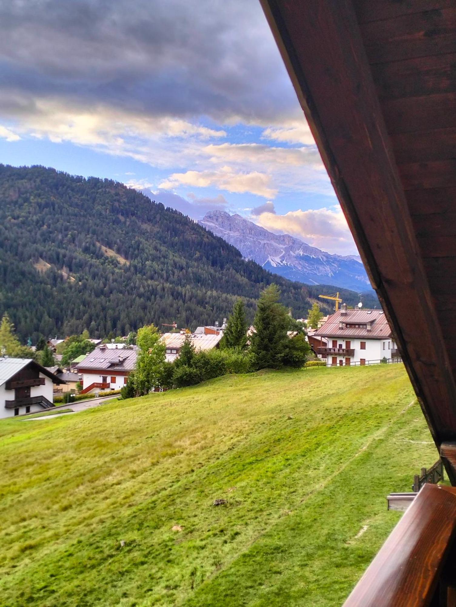 Deliziosa Mansarda Con Vista Dolomiti Apartment San Vito di Cadore Ngoại thất bức ảnh